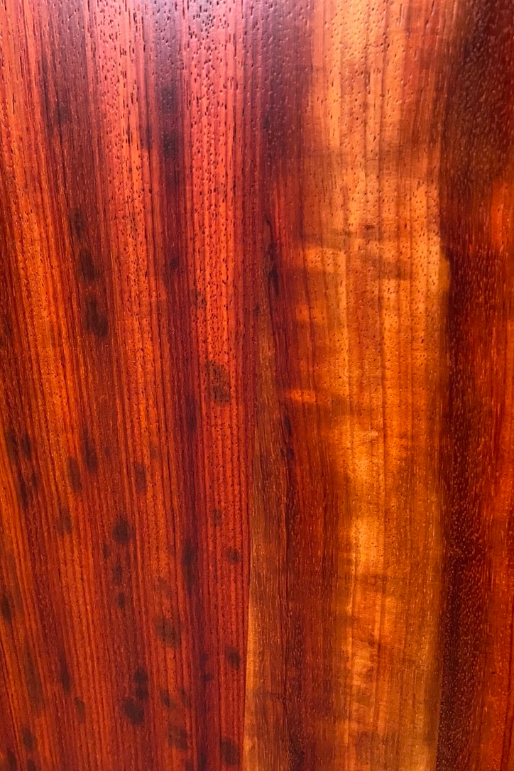African Paduk Triangle Humidor