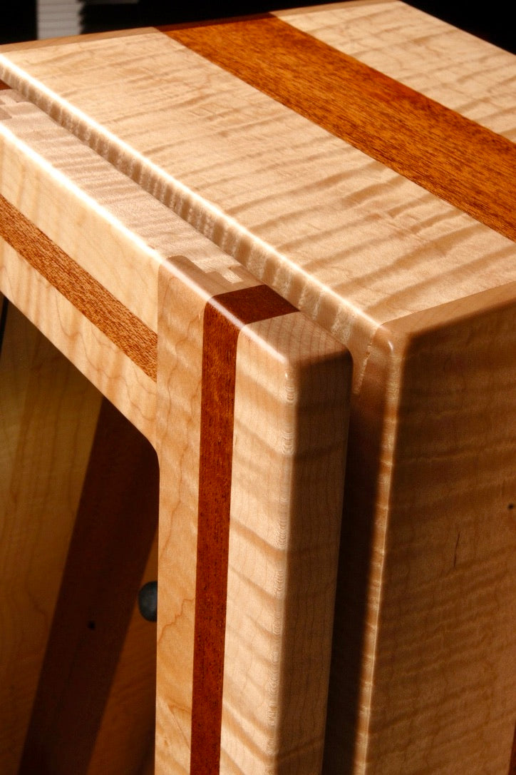 Glass Sided Flamed Maple with Mahogany Rectangle Humidor