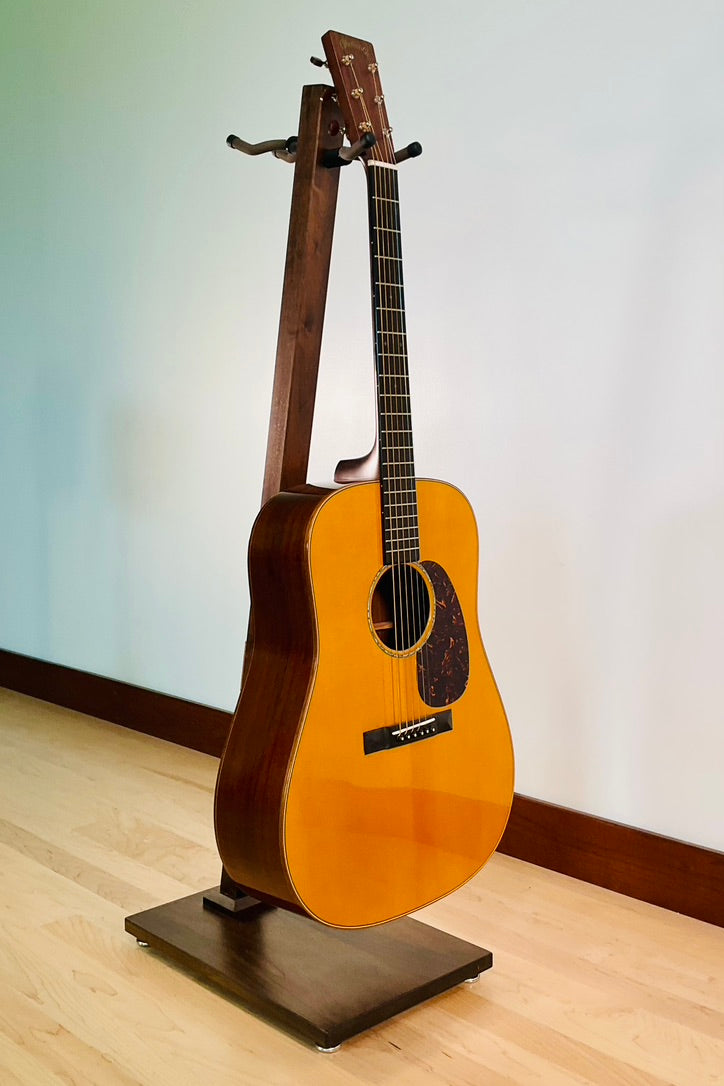 Walnut | DualStand Standard