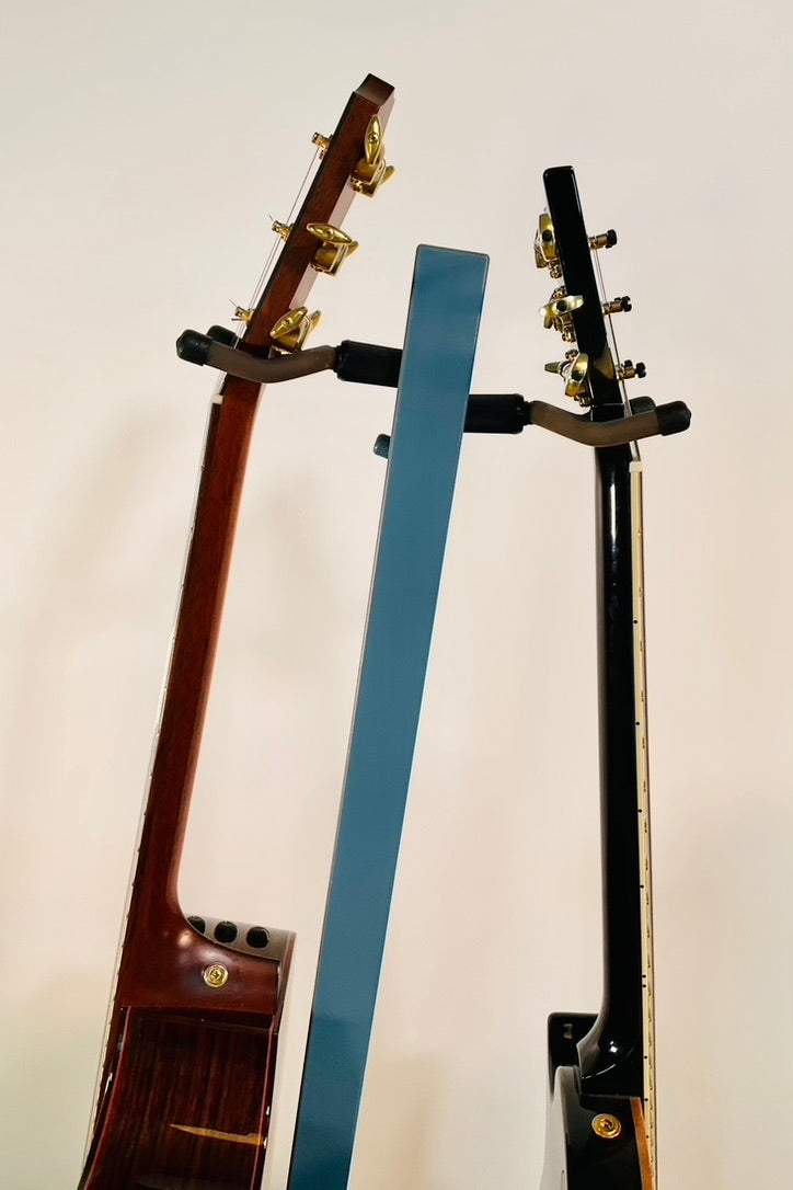 Northern White Ash with Blue Paint  | DualStand Standard