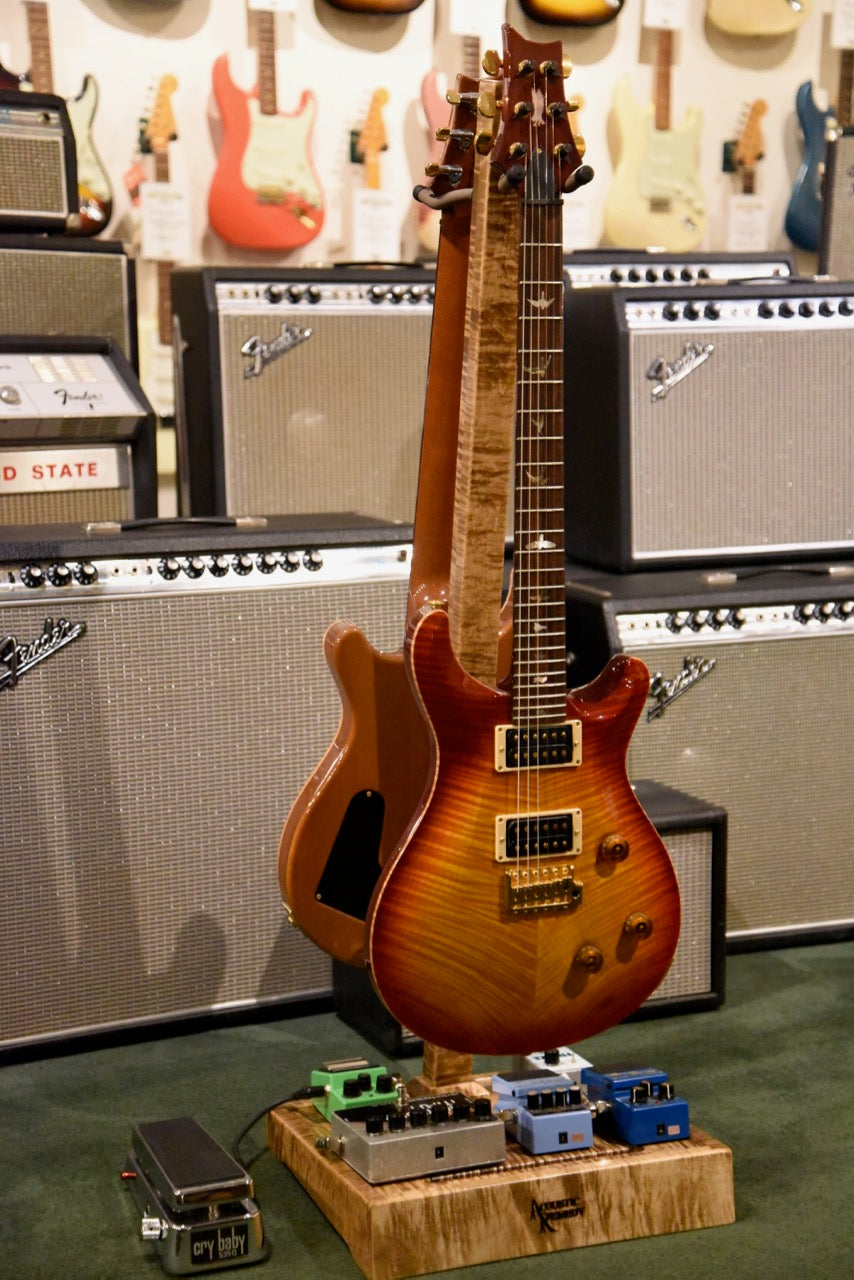 Flamed Maple with Provincial Stain | DualStand Deluxe