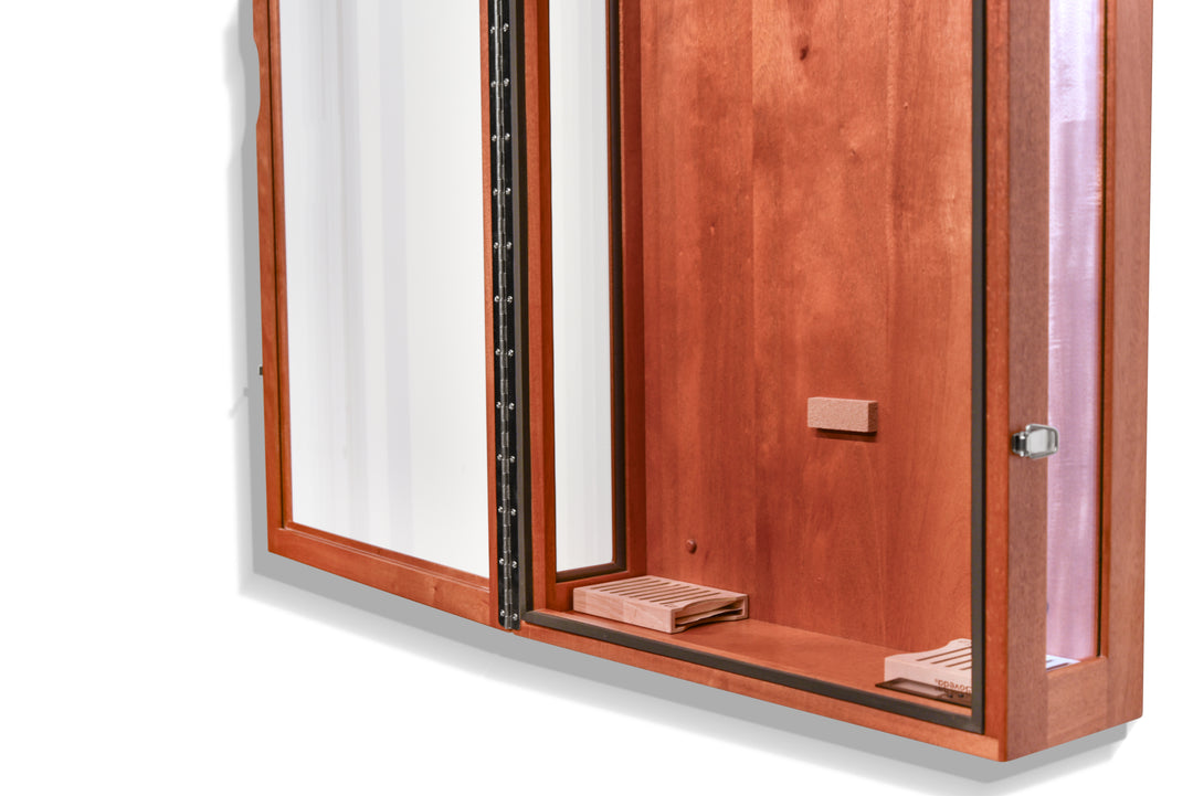 ClimaCase Glass Sided Rectangle Humidor - African Mahogany (Quarter Sawn)