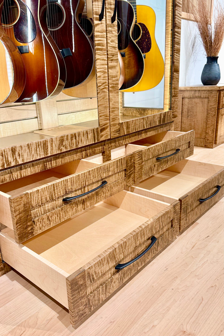 ClimaCab Traditional+ | Flame Maple with Provincial Stain and Natural Flame Maple Slat Wall