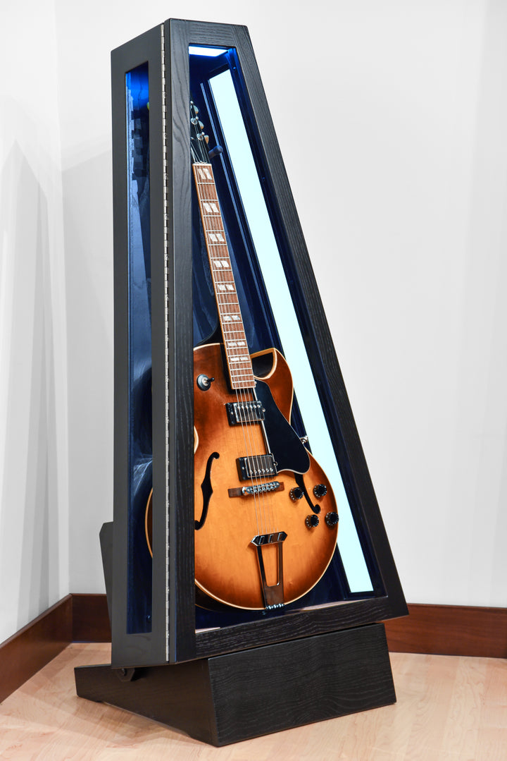 ClimaStand Glass Sided Triangle Humidor with Base - Northern White Ash with Piano Black