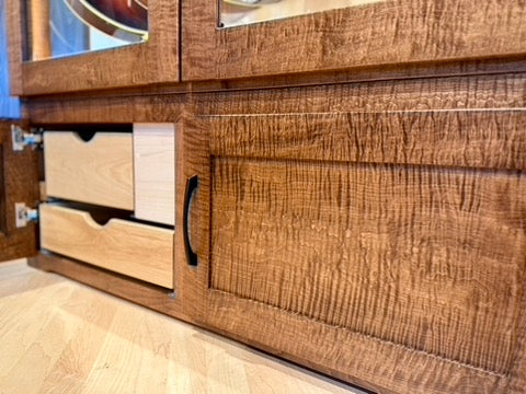 ClimaCab Traditional | Flame Maple with Boston Stain and Natural Flame Maple Slat Wall
