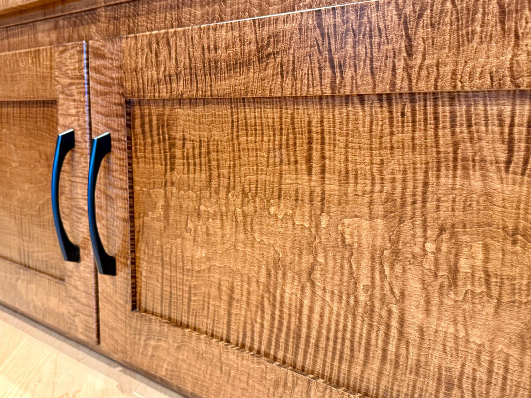ClimaCab Traditional | Flame Maple with Boston Stain and Natural Flame Maple Slat Wall