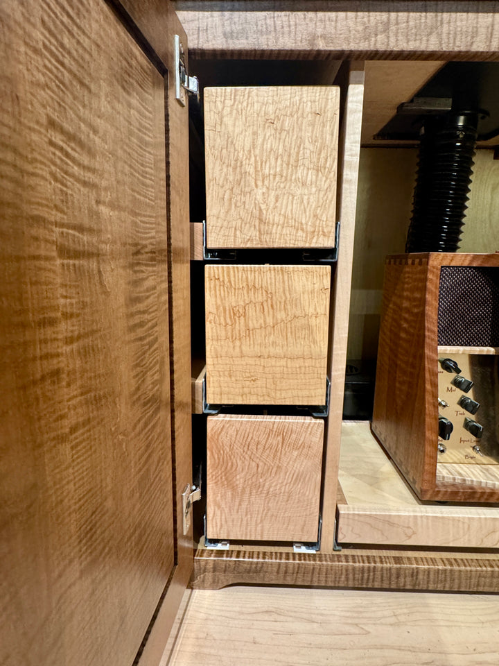 Custom ClimaCab Petite+ | Flame Maple with Medium Stain and Slat Wall with Charcoal Stain