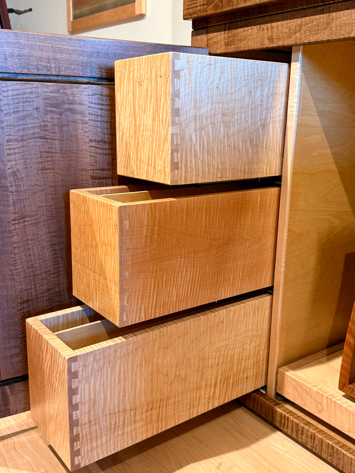 Custom ClimaCab Petite+ | Flame Maple with Medium Stain and Slat Wall with Charcoal Stain