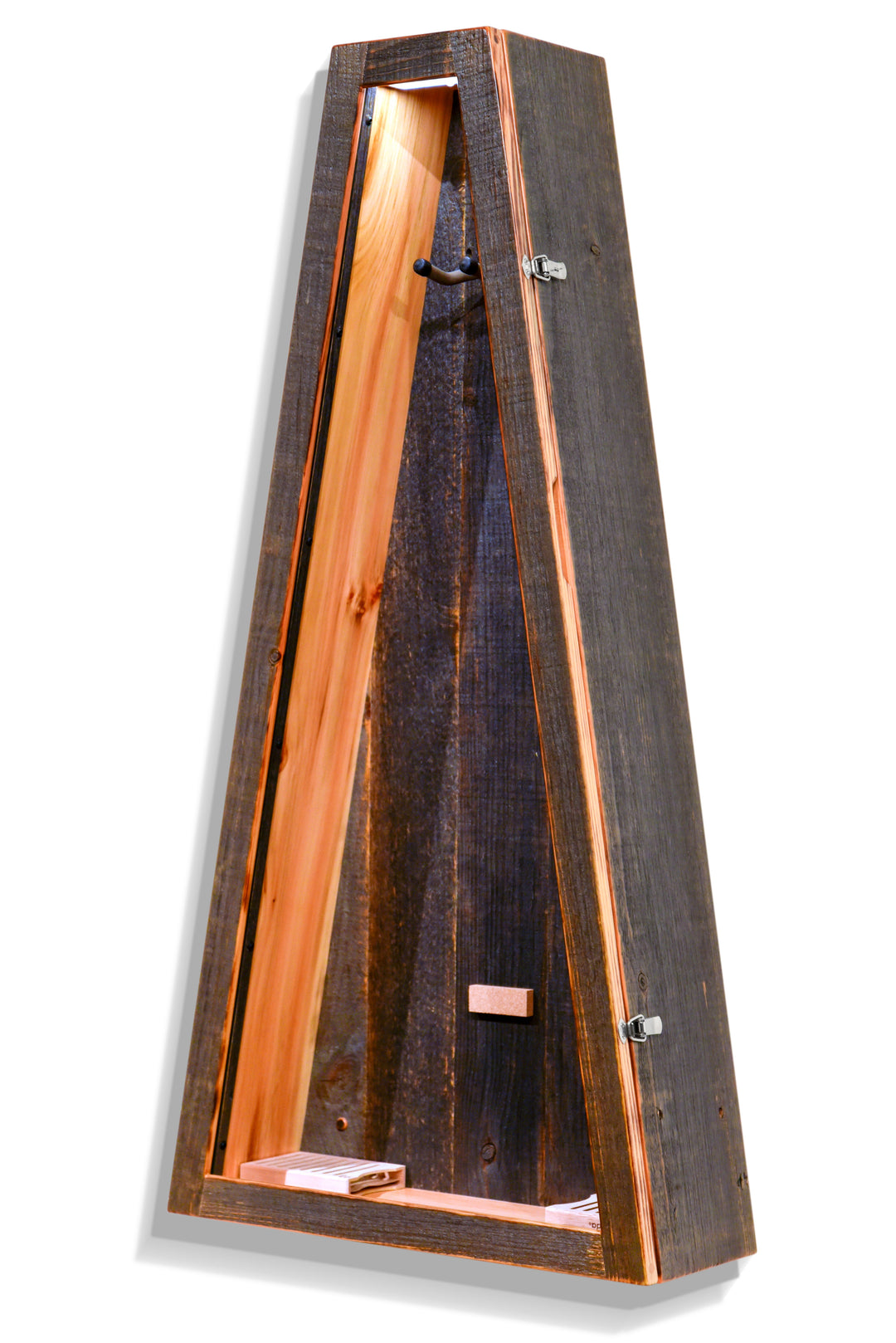 ClimaCase Triangle Humidor in Reclaimed Barnwood (Grey)