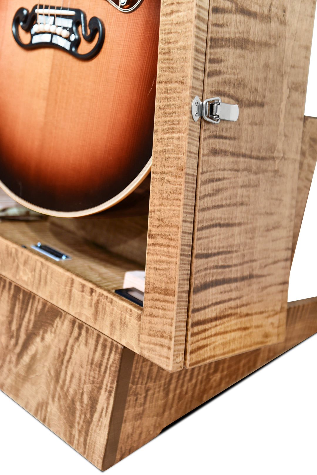 ClimaStand Triangle Humidor with Base in Flamed Maple with Provincial Stain, Jumbo