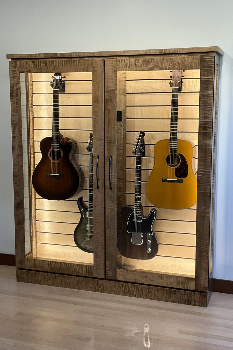 Low Depth ClimaCab IV in provincial flame maple
