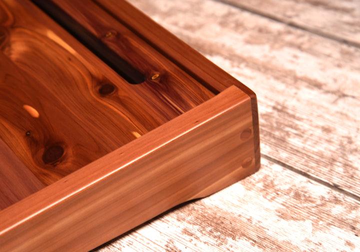 Aromatic Cedar | Pedal Board