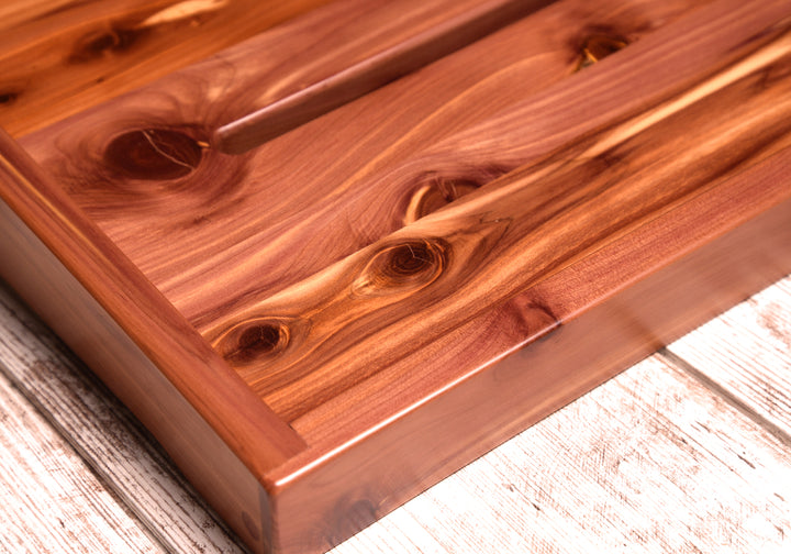 Aromatic Cedar | Pedal Board