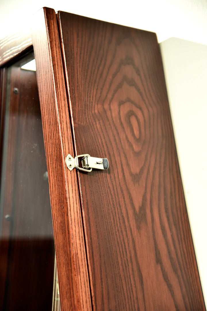 ClimaCase Triangle Humidor - Northern White Ash with Bing Cherry Stain